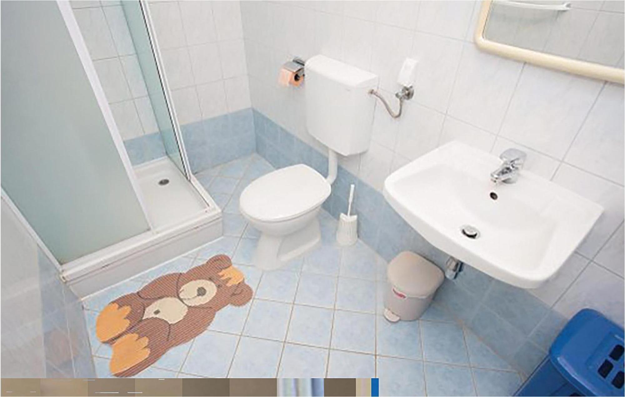 1 Bedroom Beautiful Apartment In Malinska Luaran gambar